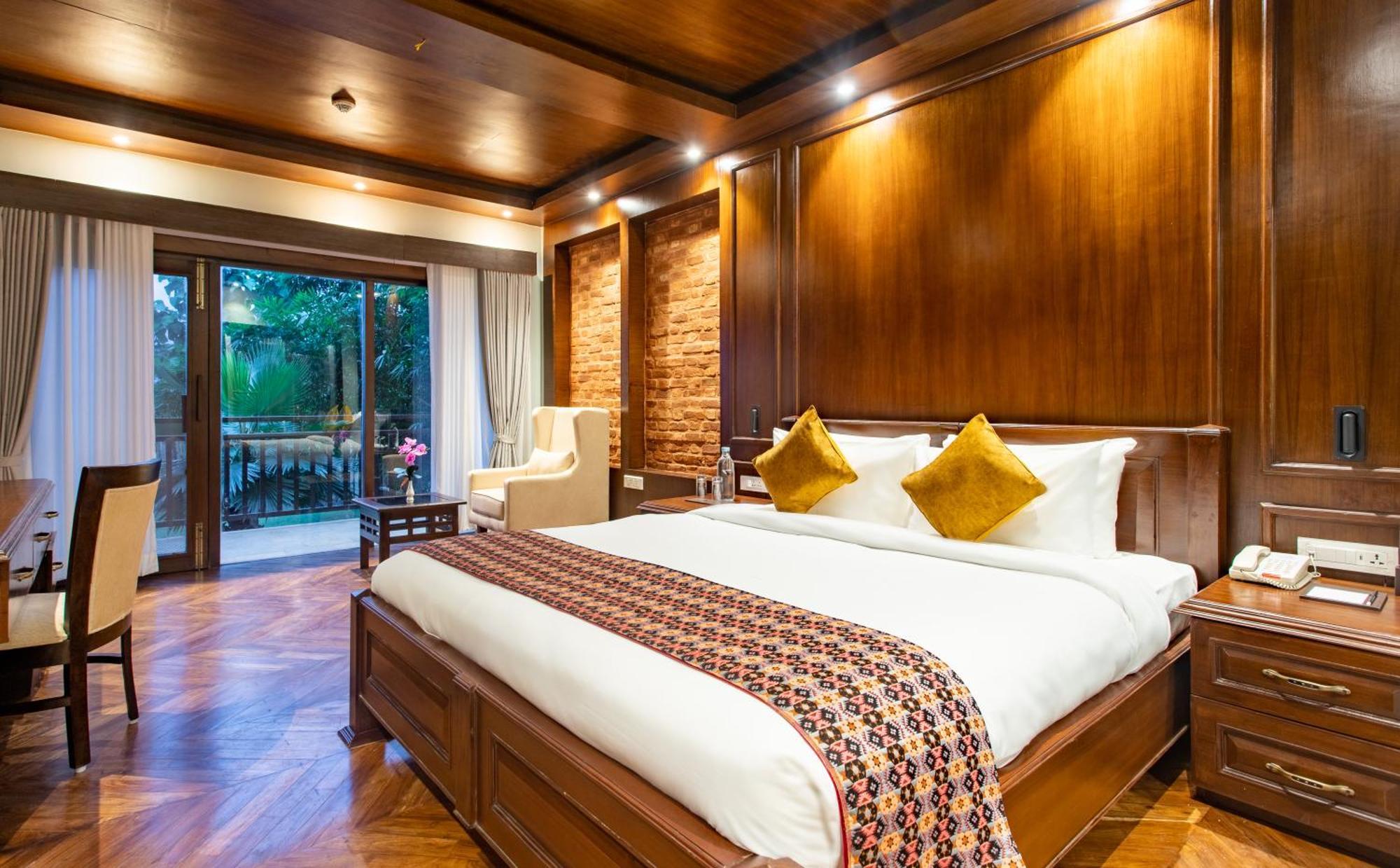 Regenta Resort & Spa By Riverside, Читван Екстериор снимка