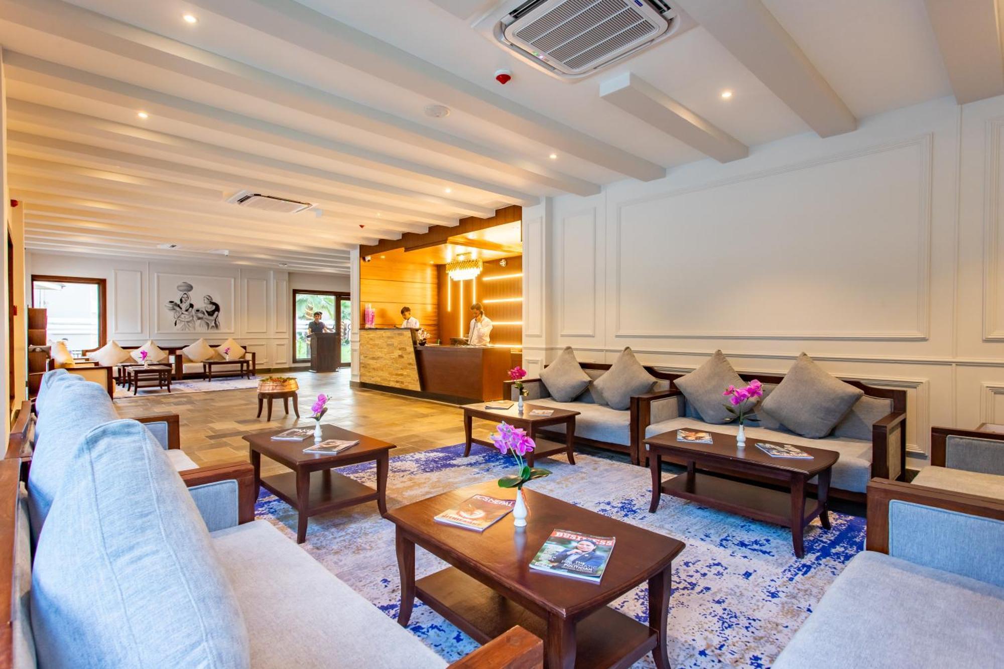 Regenta Resort & Spa By Riverside, Читван Екстериор снимка